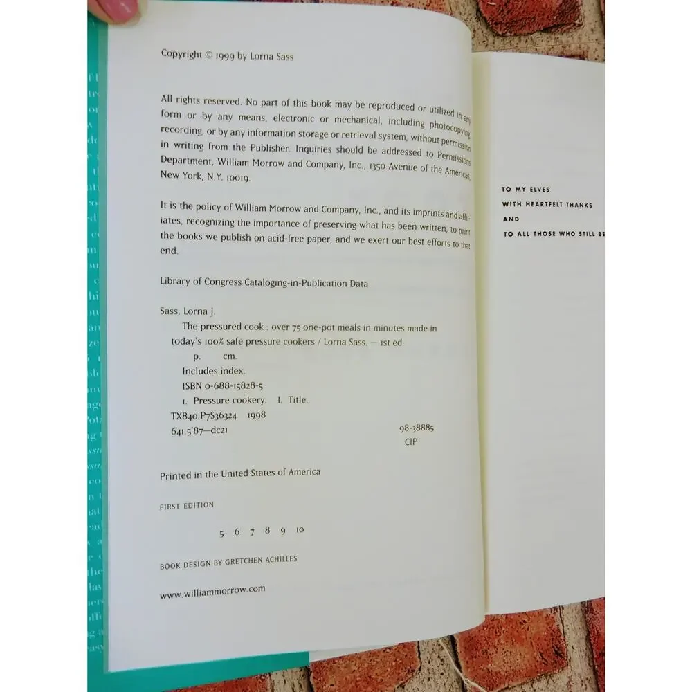 THE PRESSURED COOK - Lorna Sass - Pressure Cooker Recipes - HC Cookbook Vtg 1999